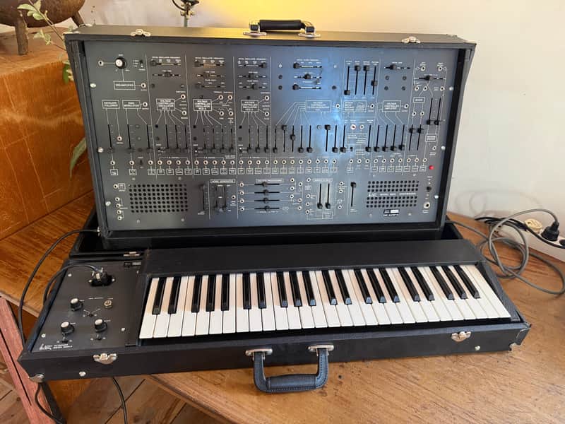 ARP 2600 p with keyboard -great condition! image 1
