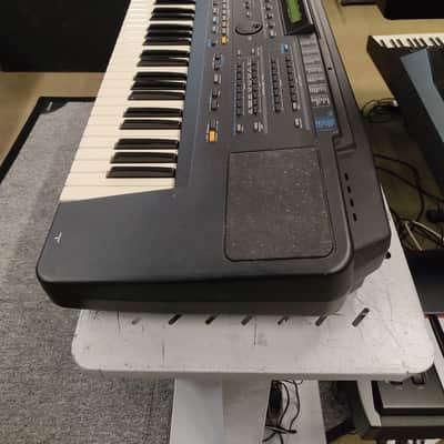 Roland E70 image 6