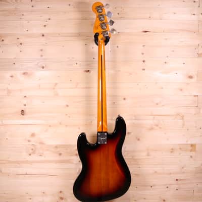 Squier Classic Vibe Jazz Bass Fretless '60s - Laurel Fingerboard, 3-Color Sunburst image 7