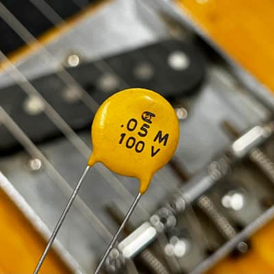 (1) Reproduction 1960's 1970's ceramic telecaster Stratocaster capacitor cap circle D .05 100v round dime fender image 3
