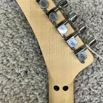 EVH 5150 Deluxe Poplar Burl, Ebony Fingerboard, Aqua Burst Electric Guitar image 7