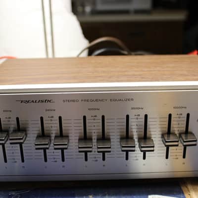 Restored Realistic 5 band Graphic Equalizer 31-1987 (7) image 1