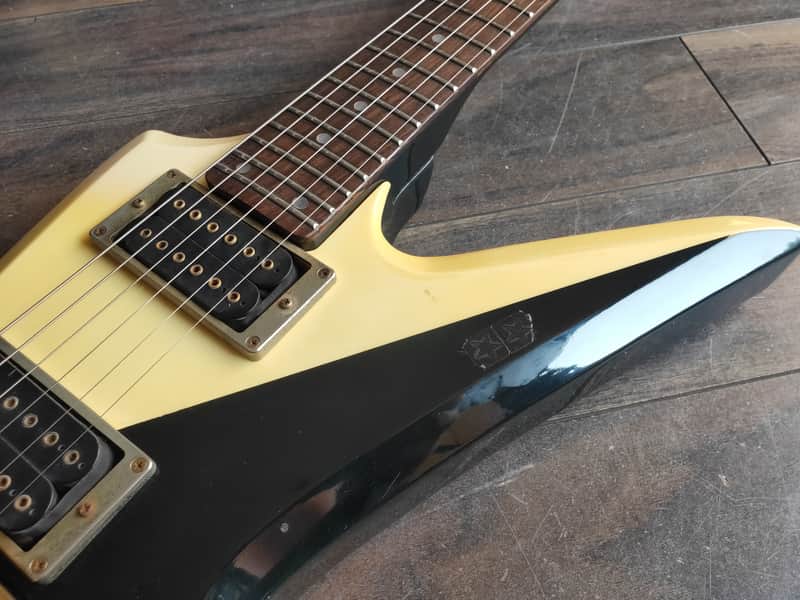 1983 Aria Pro II Japan ZZ-Custom Explorer MIJ Electric Guitar