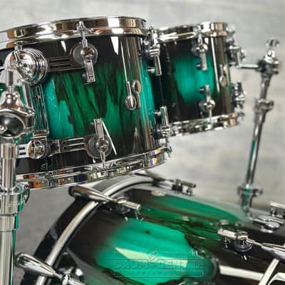 Sonor SQ2 Beech 5pc Drum Set Green Burst over African Marble Gloss image 3