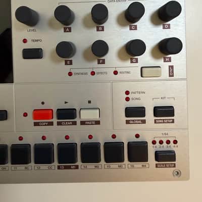 Elektron Machinedrum SPS-1 MKII 2007 - 2010 - Silver image 8