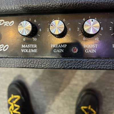 Pre-owned SwanPro RCS20 Custom 1x12 Combo image 5