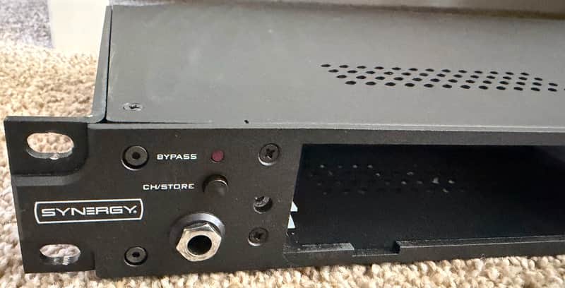 Synergy SYN-2 Rack Mount Preamp with 2 Module Slots imagen 1
