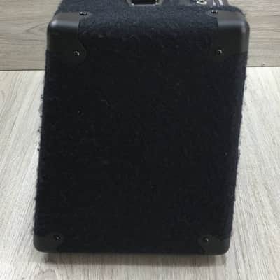 Roland KC-220 image 12