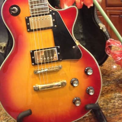 Samick Artist Series Early 90s Cherry Sunburst Les Paul copy good wood great player image 2