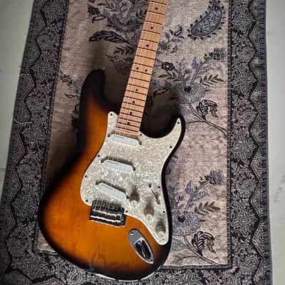 Fender Buddy Guy Signature Stratocaster 1995 (first year) USA Sunburst image 1
