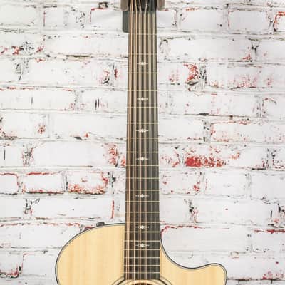 Taylor - (2025) 354ce - 12 String Acoustic-Electric Guitar -Sapele/Sitka - V-Class Bracing - Natural - w/ Hardshell Case - x5025 image 3