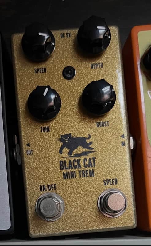 Black Cat Mini-Trem