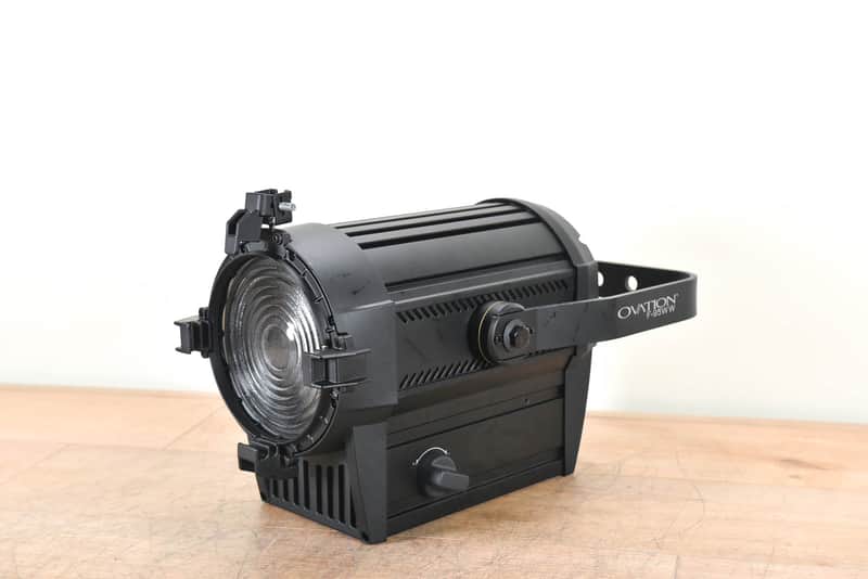 Chauvet Ovation F-95WW LED Fresnel Fixture CG006QB image 1