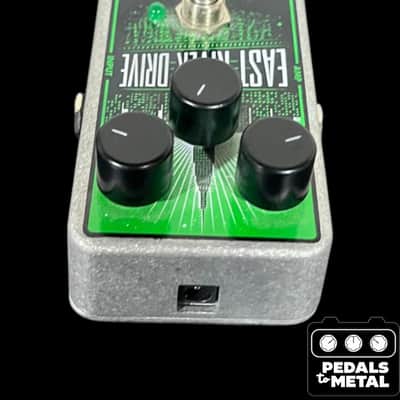 Electro-Harmonix East River Drive Classic Overdrive 2013 - Present - Green - X17352 image 2