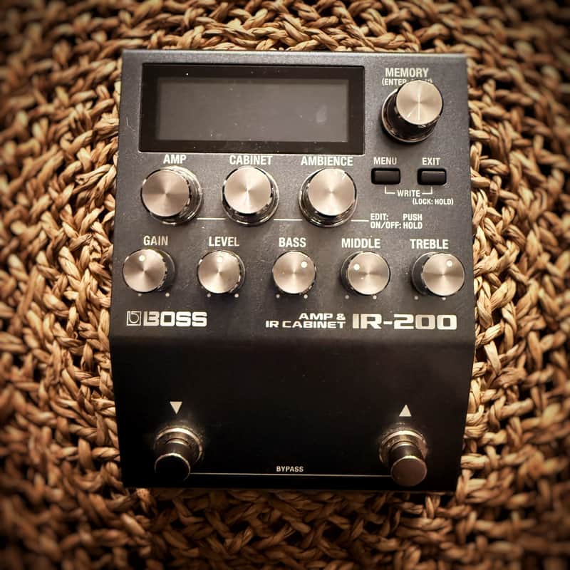 BOSS IR-200 Amp & IR Cabinet (USED) image 1