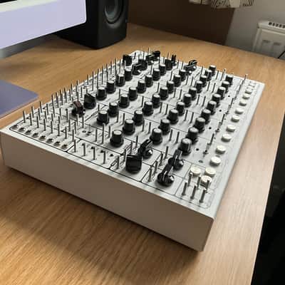 Immagine Soma Laboratory Pulsar-23 (SCREW VERSION) Organismic Drum Machine 2017 - Present - White - 3