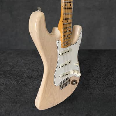 2026 Fender Custom Shop Postmodern Stratocaster Journeyman Relic – Aged White Blonde image 8