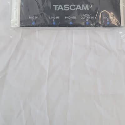 TASCAM US-122 MKII USB Audio Interface 2010s - Black image 4