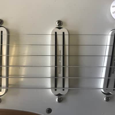 Fender Highway One Statocaster 2009 Second Generation - Seymour Duncan Rails w/ 906 Premium Gig Bag + Chord. Sale Benefits Nonprofit Music Education Organization. image 4