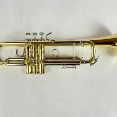 Used Bach 37 Bb Trumpet (SN: 683624) image 1