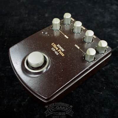 2000's ZOOM UF-01 Ultra Fuzz | Reverb Canada