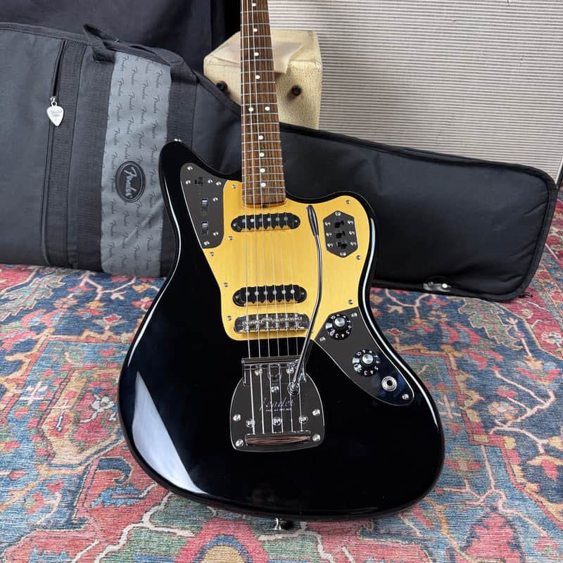 Fender Ishibashi FSR Traditional II 60's Jaguar Model IS-22 Limited Edition Black - 2024