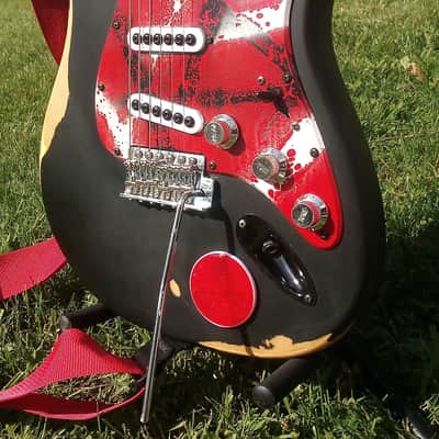 Lehara Tribute Partscaster Kramer body 1988 - Hand Relic image 4