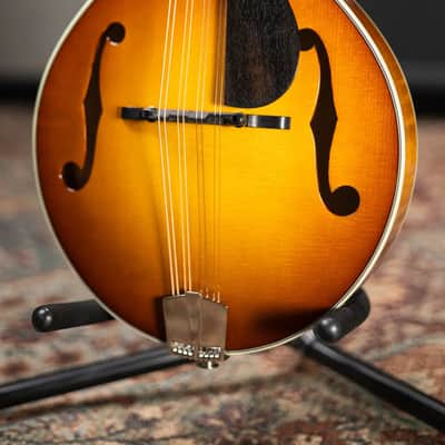 Eastman MD605-GB A-Style Acoustic/Electric Mandolin - Gold Burst with Hardshell Case image 9