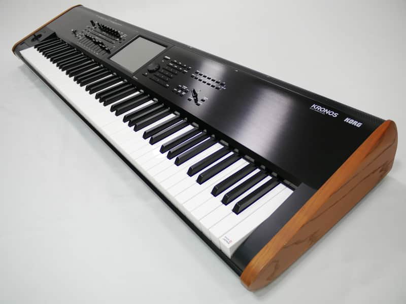 KORG KRONOS2 88 + Case Bild 1