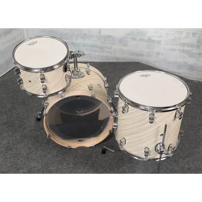 Used PDP Concept Maple 3pc Bop Drum Set Twisted Ivory - Good image 4