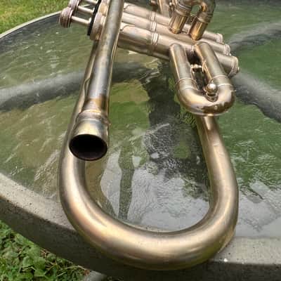 1922 Buescher True Tone Trumpet — Nickel/Silver w/ Engraved Bell — Original Case & Mouthpiece — Freshly Serviced image 8