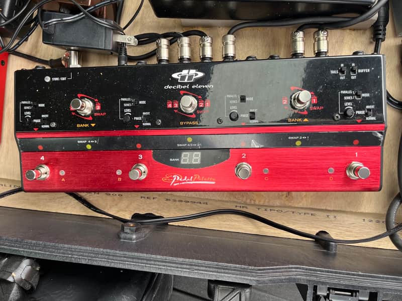 Decibel Eleven Pedal Palette