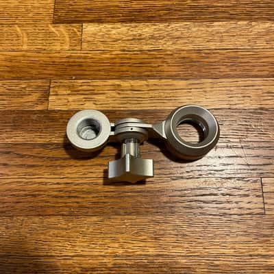 Universal Audio Bock 187 Large Diaphragm Cardioid Condenser Microphone imagen 7