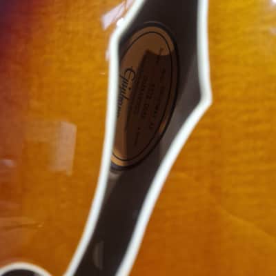 Epiphone Broadway - Semi-Hollow Electric Guitar - Sunburst - Good/Refurbished w/ Hard Case image 5