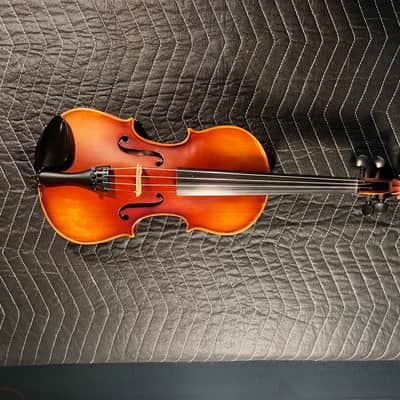 Vienna Strings European Tradition Model 300 Violin 4/4 image 4