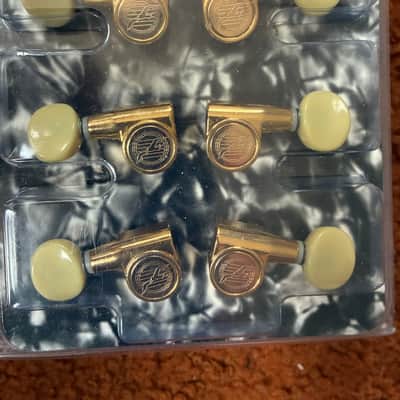 Various Guitar Tuners 2020s 4 set's image 4