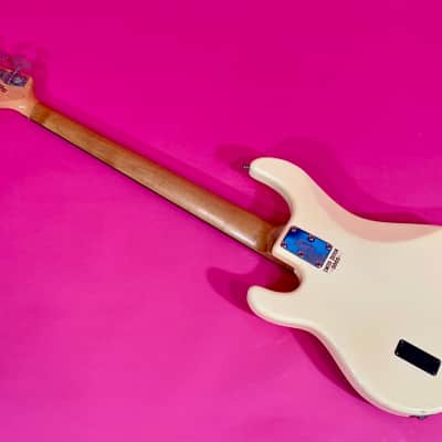 Ernie Ball Music Man Stingray 5 Limited Edition 2005 - Vintage Creme/Ivory image 15