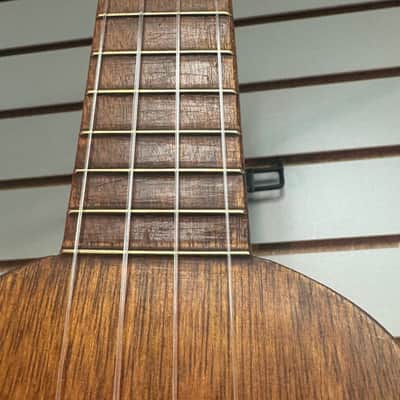 Kamaka Pineapple Ukelele 1930s image 10