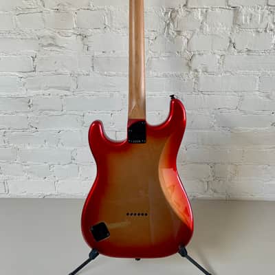 Squier Contemporary Stratocaster Special HT 2021 - Present Sunset Metallic image 4