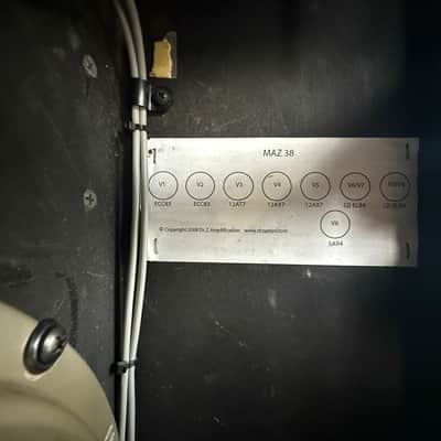Dr. Z MAZ SENIOR 38-Watt 2x12 Combo Amplifier, Cream image 5