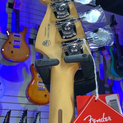 Fender Player Plus Active Jazz Bass - Aged Candy Apple Red with Maple Fingerboard *FREE PLEK WITH PURCHASE*! 672 image 10
