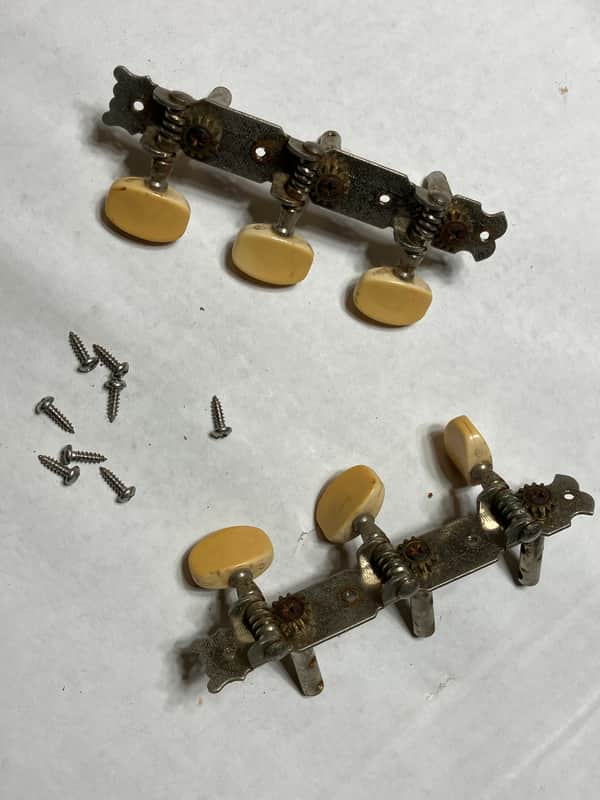 Crucianelli/ Vox Tuners 1960s? 1970s? - Patina image 1