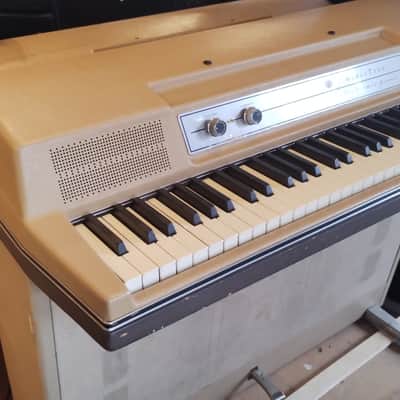 Wurlitzer 206A 64-Key Electric Piano 1974 - 1983 - Beige image 1