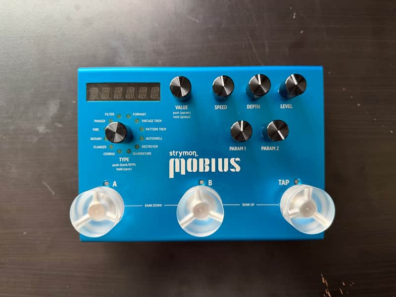 Strymon Mobius 2012 - Present - Blue image 1