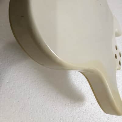 White Headless Guitar HSS Body image 5