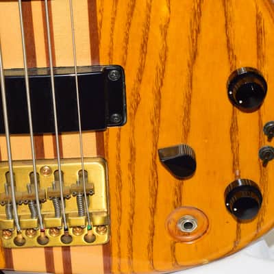 Vintage Aria Pro II SB-900 Bass with Original Case Bridge pickup bad with only one coil functioning image 4