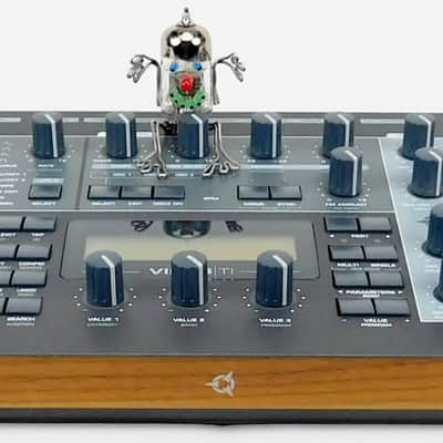 Access Virus Ti2 Synthesizer Desktop + Neuwertig + 1 Jahr Garantie image 7