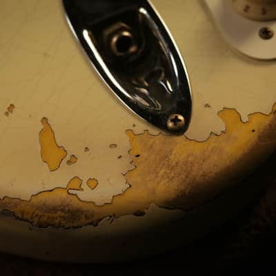 Fender Custom Shop 1956 Stratocaster Heavy Relic in Aged Indian Ivory over 2-tone Sunburst image 4