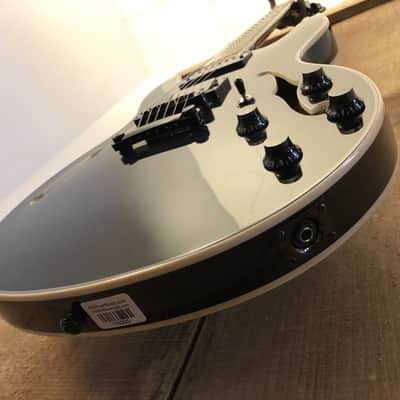 Indio by Monoprice Boardwalk 335-Style Semi-Hollow Charcoal w/ Bone Nut & Gig Bag image 8