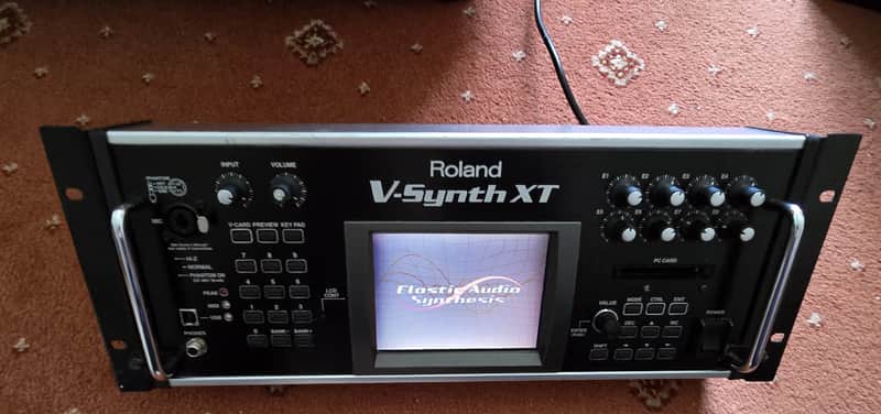 Roland V-Synth XT Rack Mount Digital Synthesizer 2005 - 2009 - Black image 1